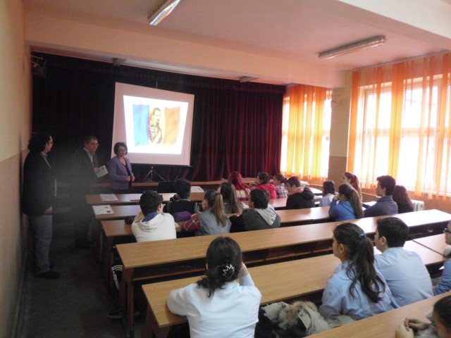 elevii claselor a VIII-a au participat la un concurs.