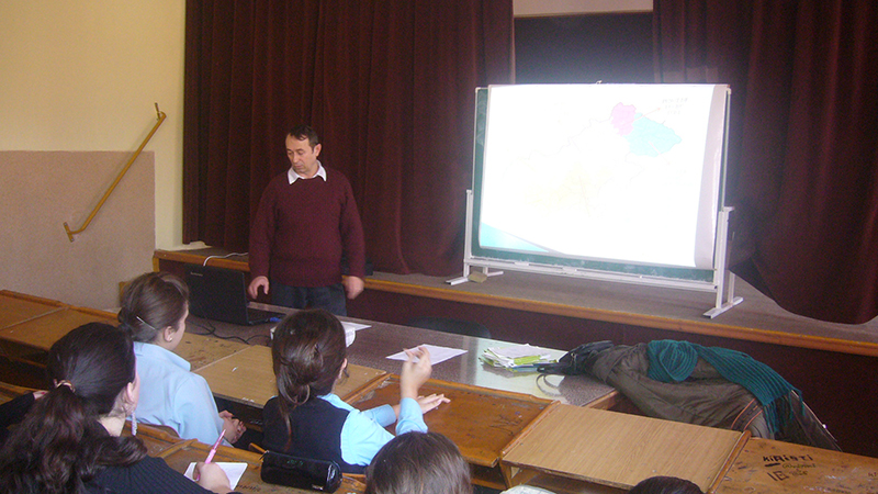 Orientare şcolară şi profesională Orientare şcolară şi profesională