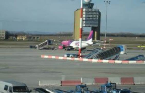 Gata de îmbarcare, Aeroportul Liszt Ferenc din Budapesta. Cursa Wizz Air ne așteaptă…